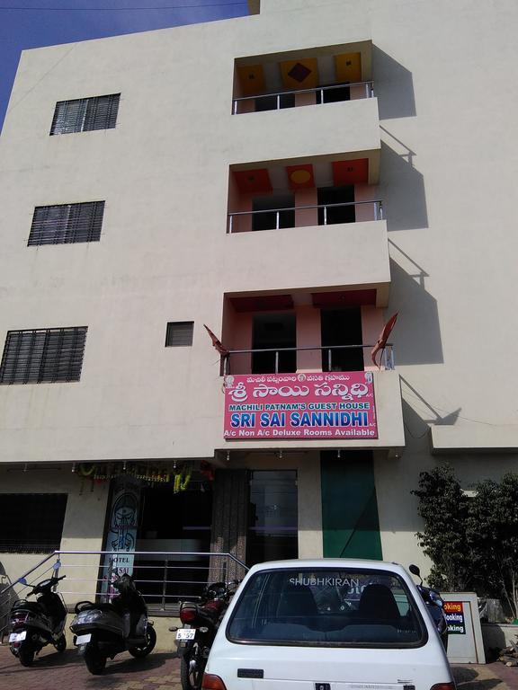 Sri Sai Sannidhi Hotel Shirdi Zewnętrze zdjęcie
